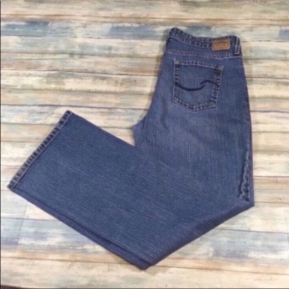 Levi's Mid Rise Boot